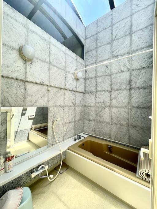 Apartamento 大山駅徒步4分平层90㎡超大客厅光线充沛（池袋至近） Tóquio